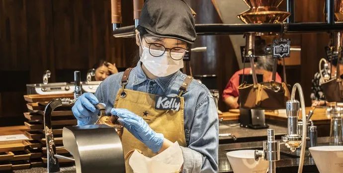 中食展快讯|上海星巴克约800家门店恢复堂食