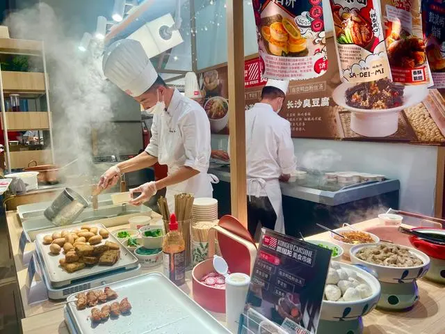 全国餐饮业经营回暖行业标准化发展迎来“黄金时代”