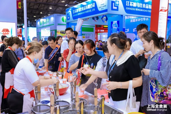 第25届全球高端食品展览会沪上盛大启幕！为全球食品饮料行业献上了一场兼具创新性与前瞻性的年度盛典。